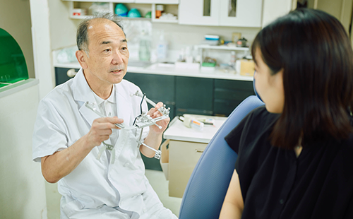 歯がない状態だからこそ、噛める工夫が必要です
